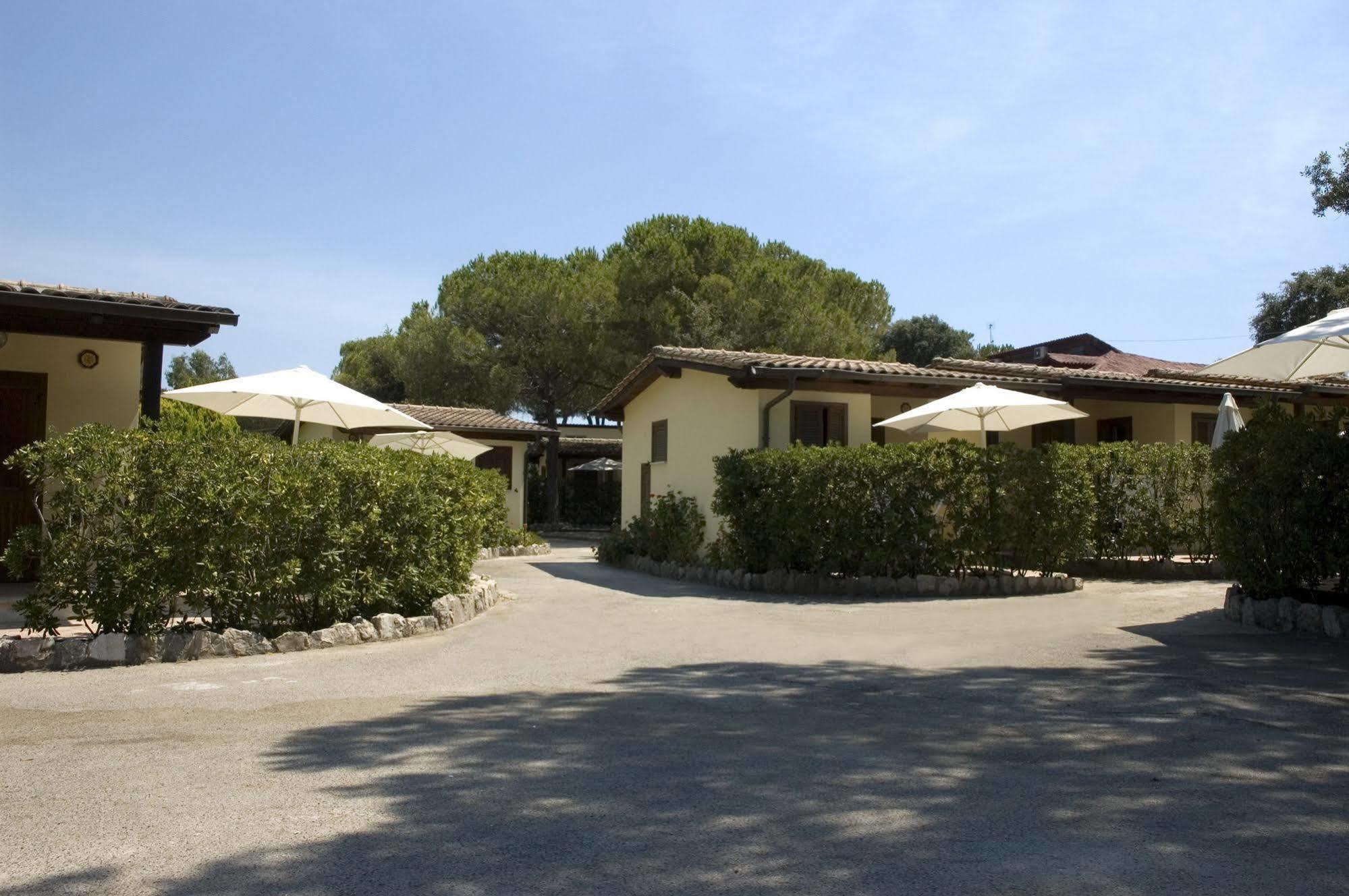 Holiday Village Fondi Exterior foto